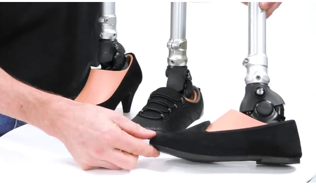 飛毛腿調(diào)跟假腳