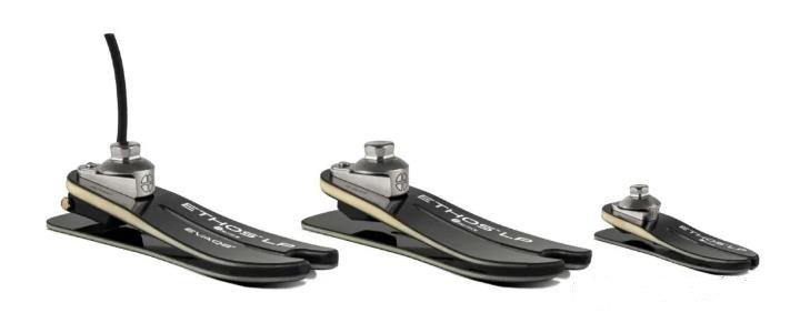 新款碳纖、玻纖混合材料假肢腳板